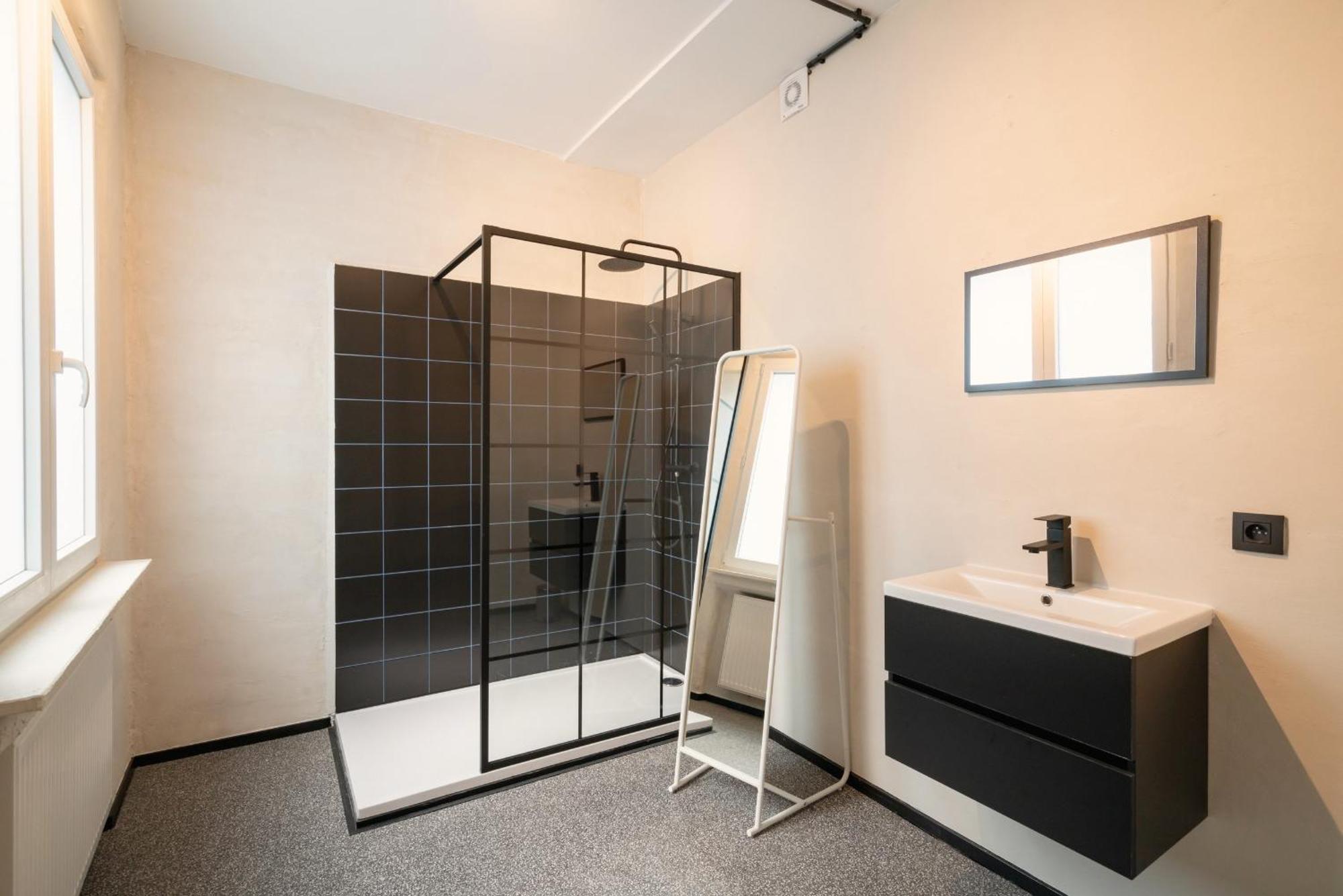 Charming And Spacious Apartments In The Heart Of Antwerpen Exterior foto